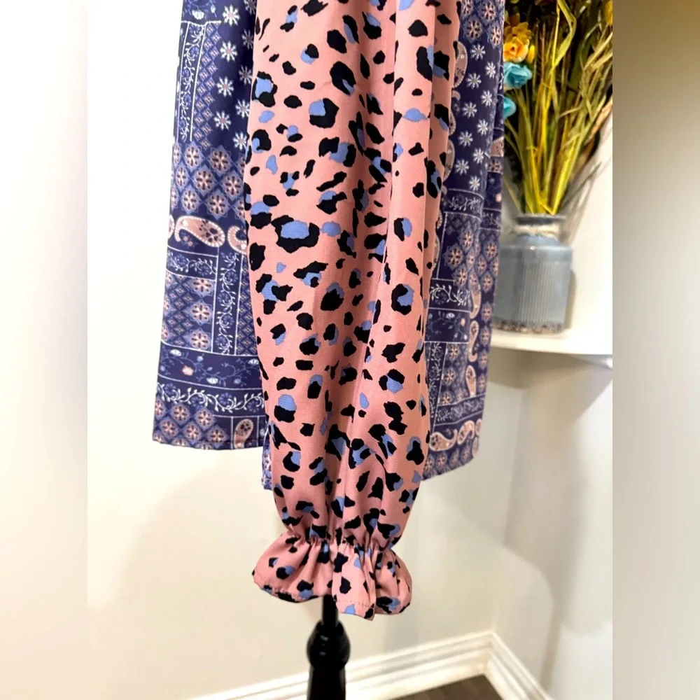 ANDREE BY UNIT Pink and Blue Patterned Blouse Tunic size Medium - Picture 4 of 8